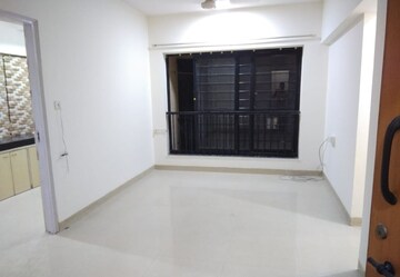 1 BHK Apartment For Sale in K Raheja Palm Spring, Malad West
