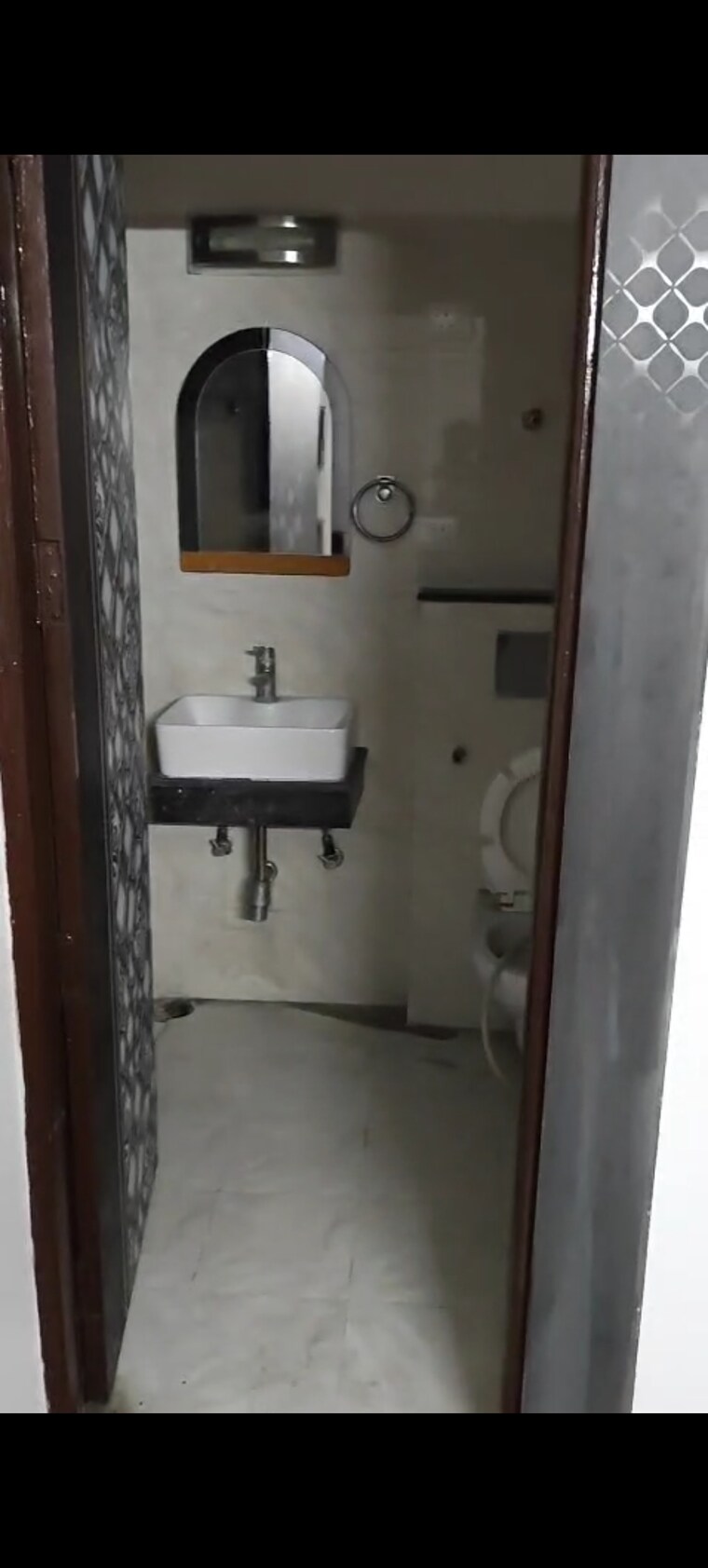 Bathroom, kw-srishti 3 Bedroom 1485 Sq.Ft. Apartment In Raj Nagar Extension Ghaziabad 9606852
