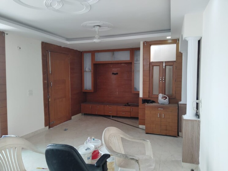 Living Room, shivalik colony 1 Bedroom 500 Sq.Ft. Builder Floor In Shivalik Colony Delhi 9606724