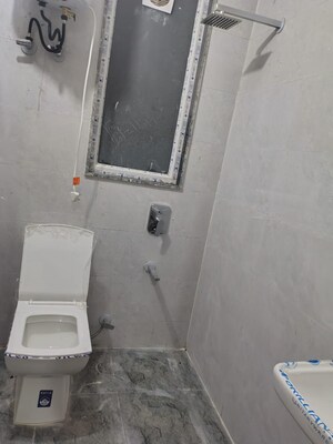 Bathroom in 1 RK Penthouse at Unitech South City 1, South City 1 – for Rent