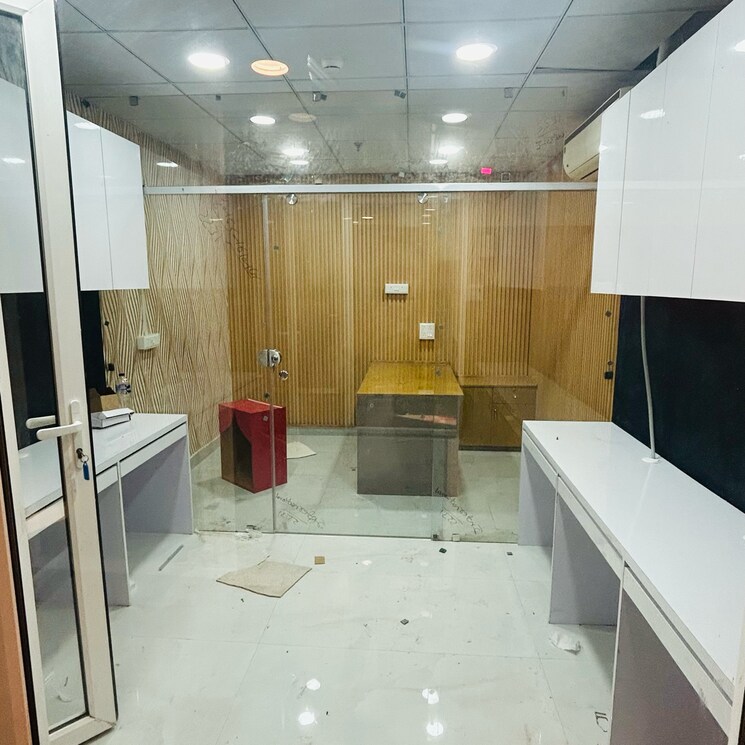 Kitchen, gaur-city-mall Commercial Office Space 280 Sq.Ft. In Sector 4 Greater Noida Greater Noida 9606924