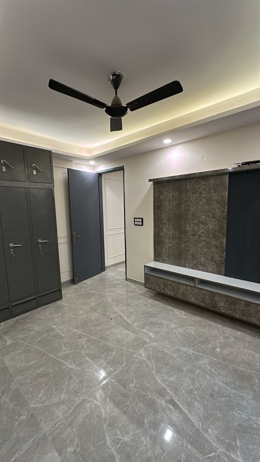 2 BHK 1550 Sq.Ft. Builder Floor in Sushant Lok 3