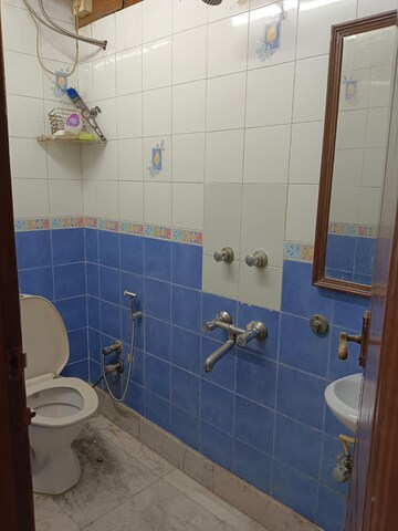 Bathroom in 2 BHK Builder Floor at Lajpat Nagar 4 – for Rent