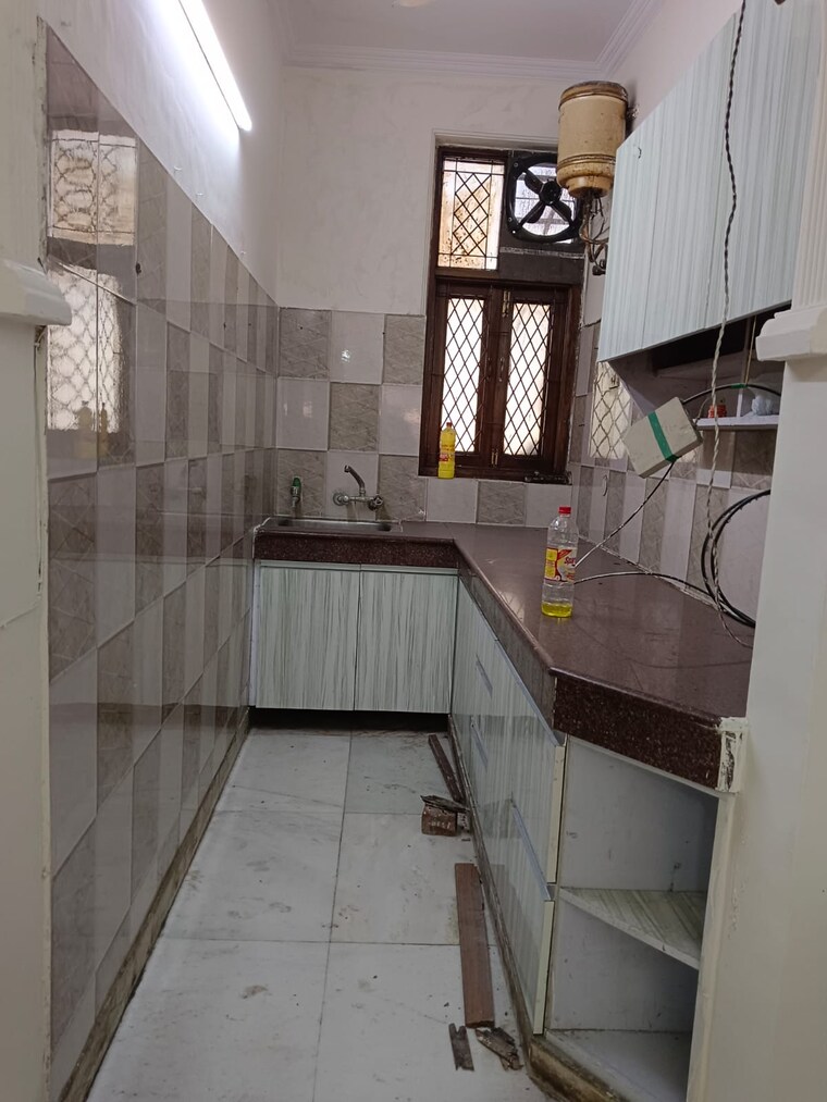 Kitchen, lajpat nagar 4 2 Bedroom 1087 Sq.Ft. Builder Floor In Lajpat Nagar 4 Delhi 9606872