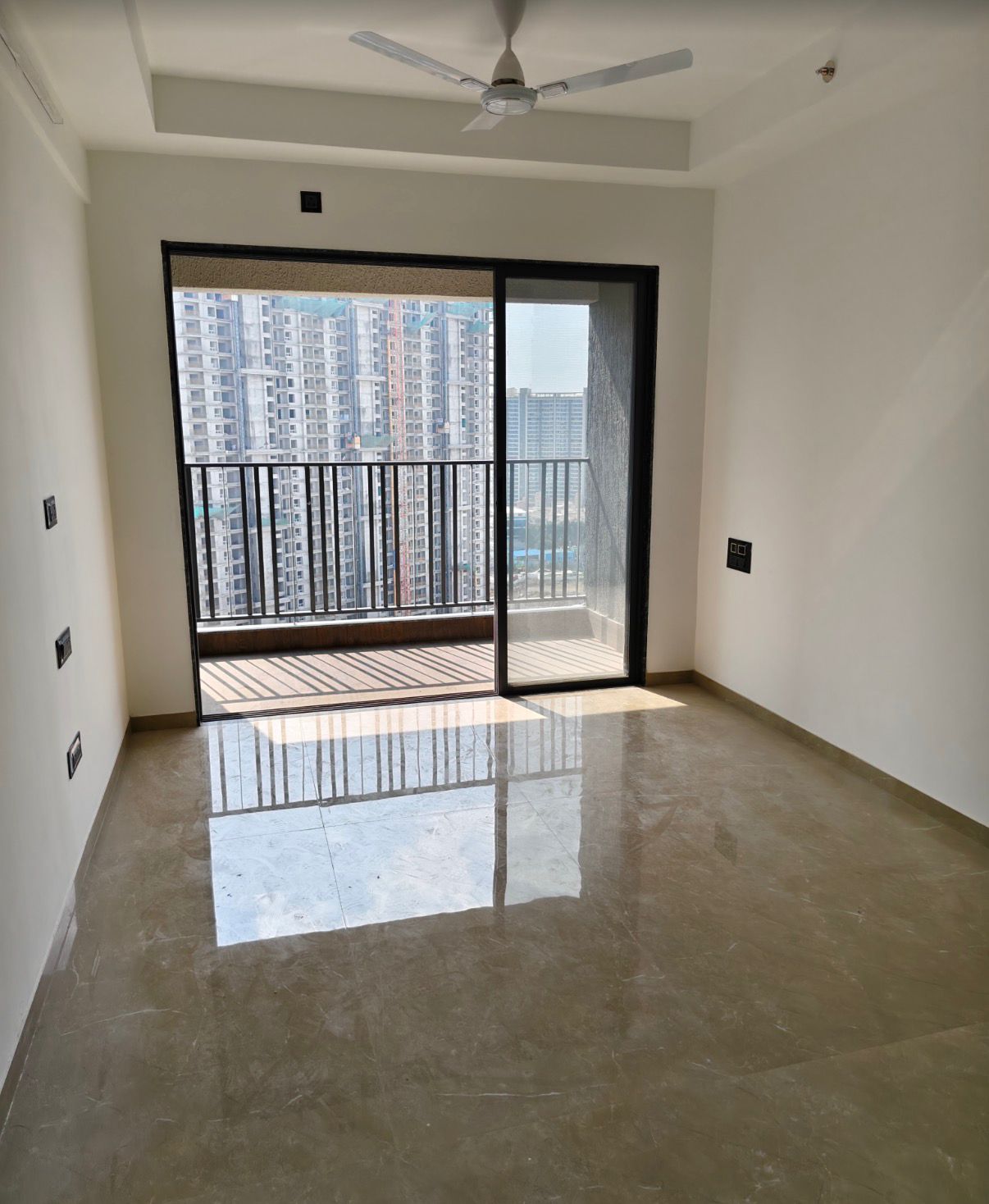 2 BHK + Extra Room 863 Sq.Ft. Apartment in Regency Astra