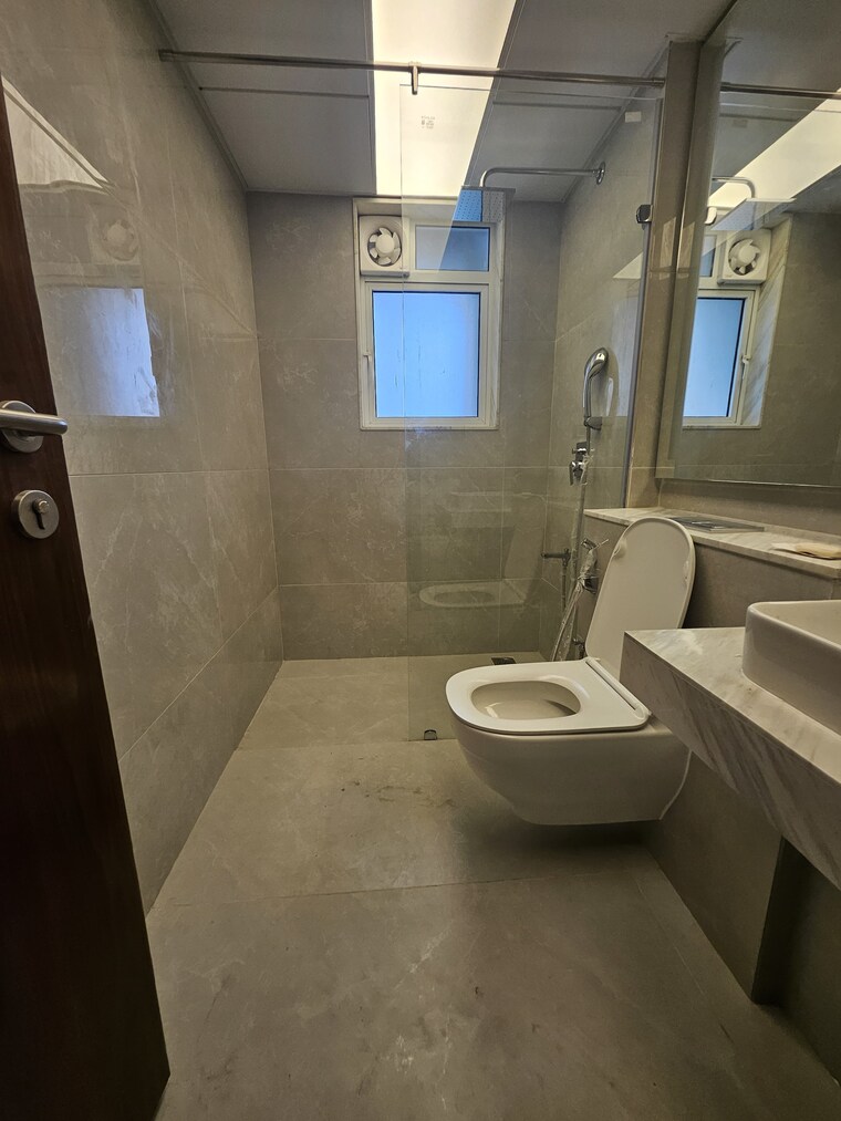 Bathroom, lnt-elixir-reserve 4 Bedroom 1811 Sq.Ft. Apartment In Powai Mumbai 9606917