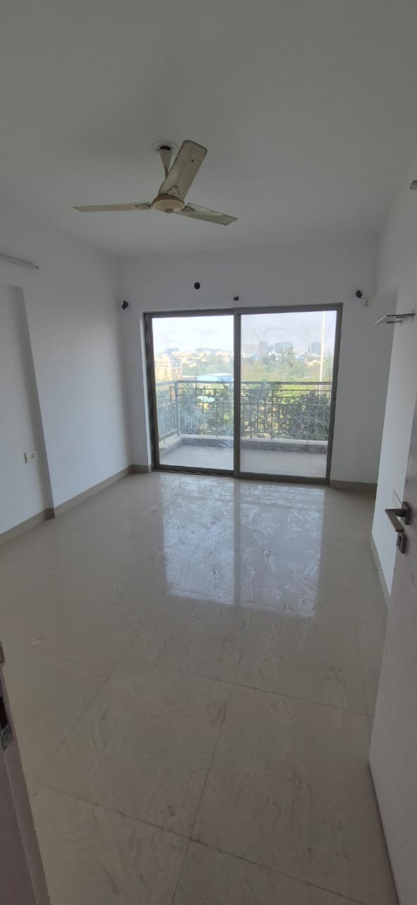 2 BHK + Extra Room 1000 Sq.Ft. Apartment in Bramhacorp F Residences