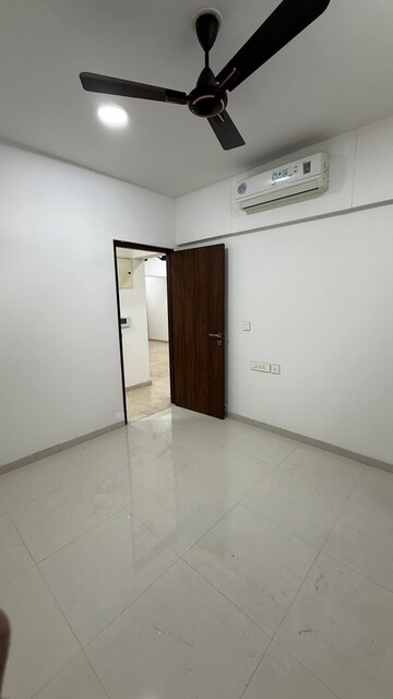 Room in 2 BHK Apartment at Omkar Ananta, Goregaon East – for Rent