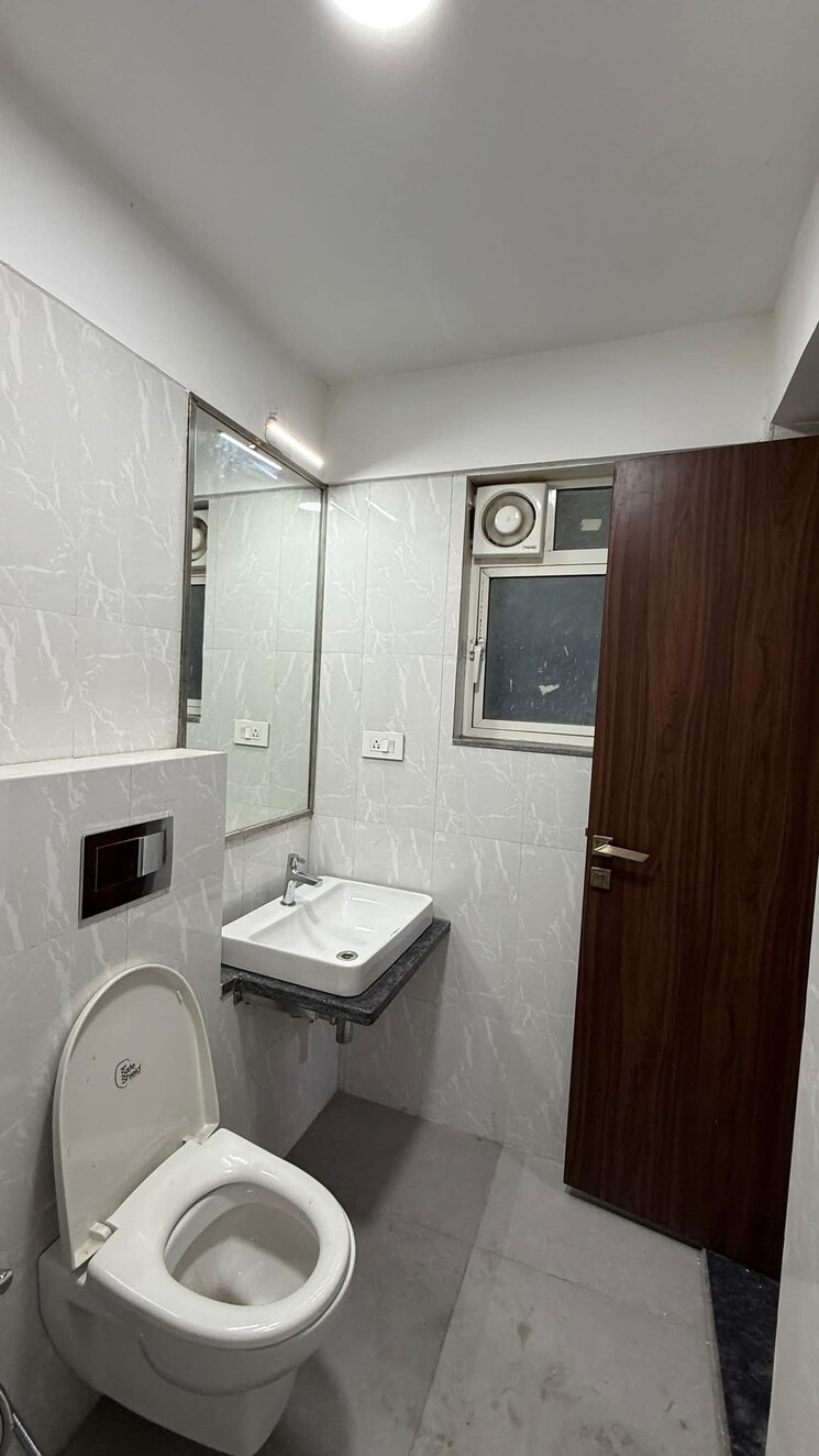 Attached Bathroom, omkar-ananta 2 Bedroom 1080 Sq.Ft. Apartment In Goregaon East Mumbai 9606953