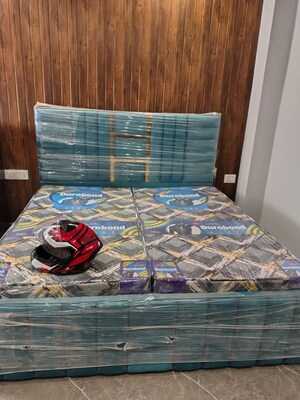 Bedroom in 1 RK Penthouse at Unitech South City 1, South City 1 – for Rent