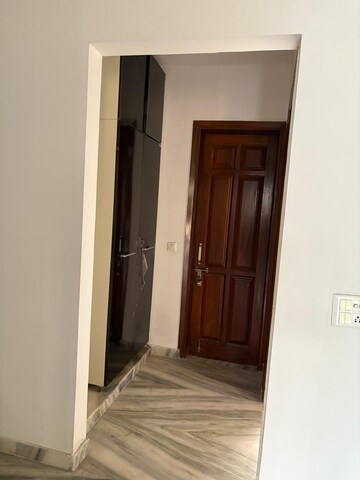  3 BHK Builder Floor at Sushant Lok 2, Sector 57 – for Rent