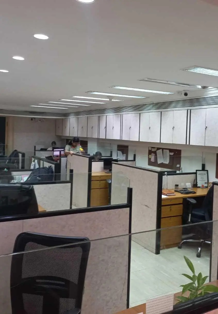 Office Space For Rent in Maker Tower
