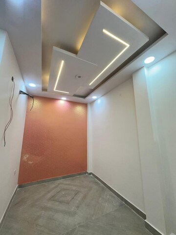 1 BHK Builder Floor For Sale in Rohini Sector 7