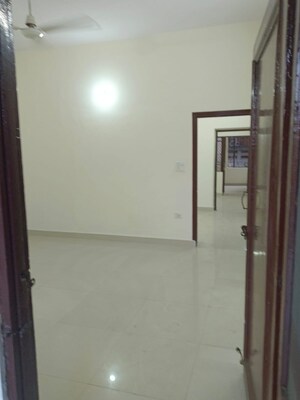 Room in 2 BHK Builder Floor at Lajpat Nagar 4 – for Rent