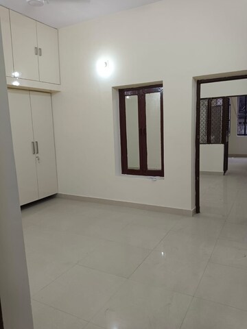2 BHK Builder Floor For Rent in Lajpat Nagar 4
