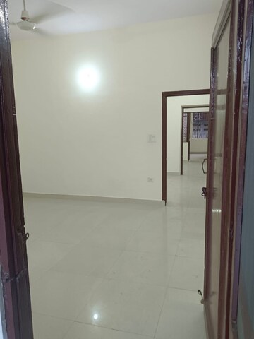 Room in 2 BHK Builder Floor at Lajpat Nagar 4 – for Rent