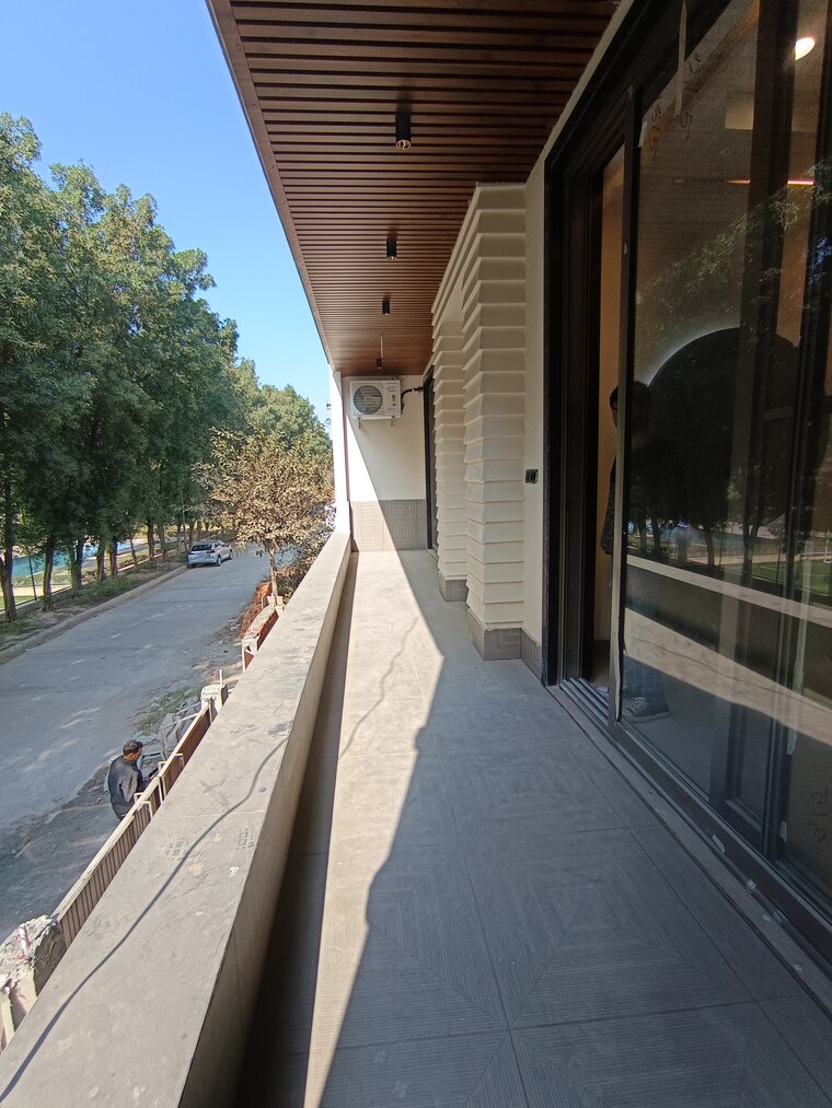 Balcony, puri-aman-vilas 4 Bedroom 350 Sq.Yd. Builder Floor In Sector 89 Faridabad 9607057