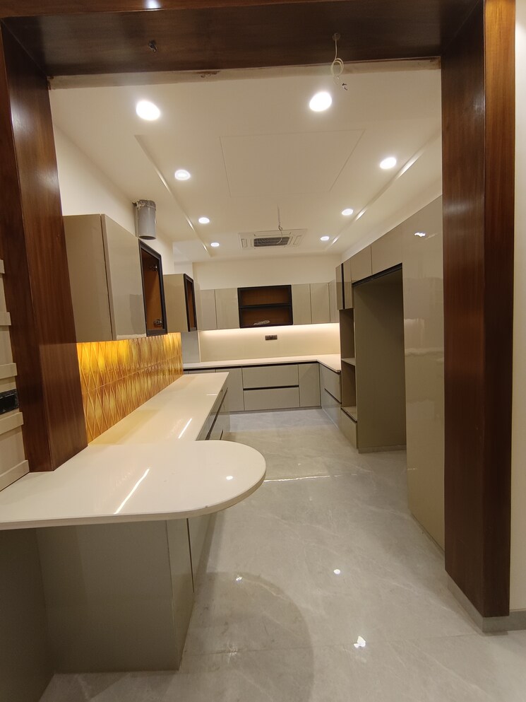 Master Bedroom, puri-aman-vilas 4 Bedroom 350 Sq.Yd. Builder Floor In Sector 89 Faridabad 9607057