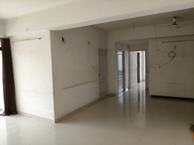 Room, krishna-heights-jagatpur 3 Bedroom 1688 Sq.Ft. Apartment In Jagatpur Ahmedabad 9607135