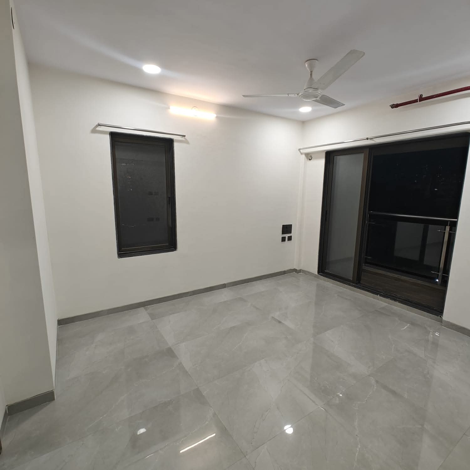 1 BHK Apartment For Rent in Paradigm El Signora