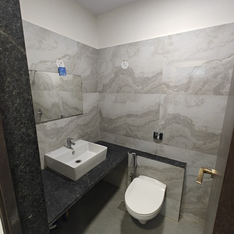 Bathroom, paradigm-el-signora 1 Bedroom 552 Sq.Ft. Apartment In Jogeshwari West Mumbai 9607173