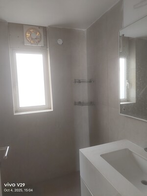 Room in 2 BHK Apartment at Ireo The Corridors, Sector 67a – for Sale