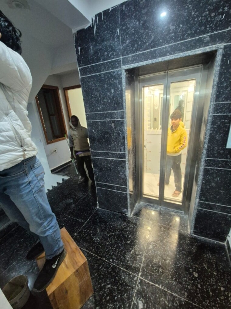 Living Room, fazilpur jharsa 1 RK 350 Sq.Ft. Builder Floor In Fazilpur Jharsa Gurgaon 9607282