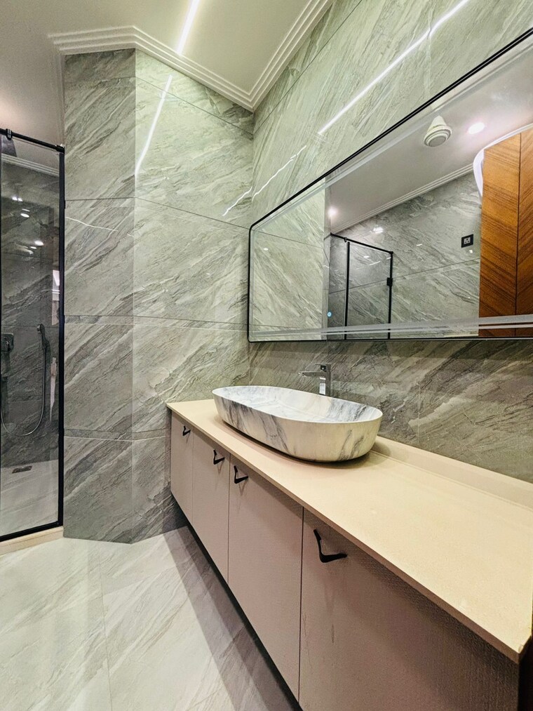 Attached Bathroom, ansal-api-esencia 3 Bedroom 180 Sq.Yd. Builder Floor In Sector 67 Gurgaon 9607265