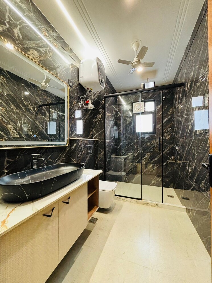 Master Bedroom, ansal-api-esencia 3 Bedroom 180 Sq.Ft. Builder Floor In Sector 67 Gurgaon 9607265