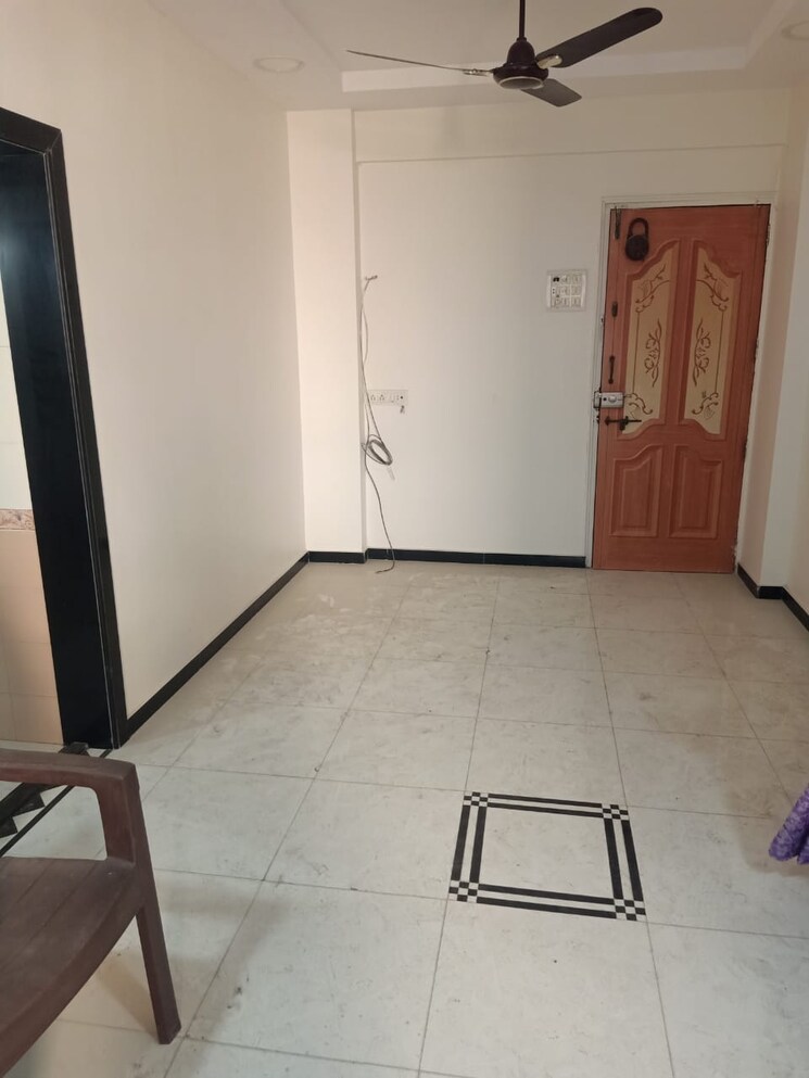 Room, kalwa 1 Bedroom 550 Sq.Ft. Apartment In Kalwa Thane 9607323
