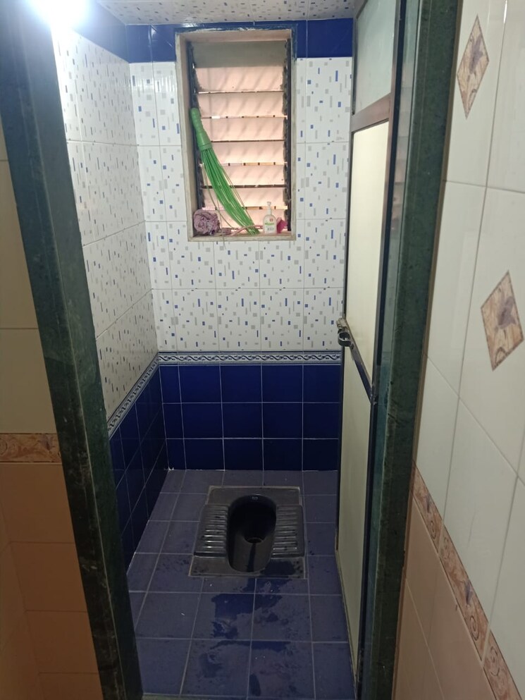 Bathroom, kalwa 1 Bedroom 550 Sq.Ft. Apartment In Kalwa Thane 9607323