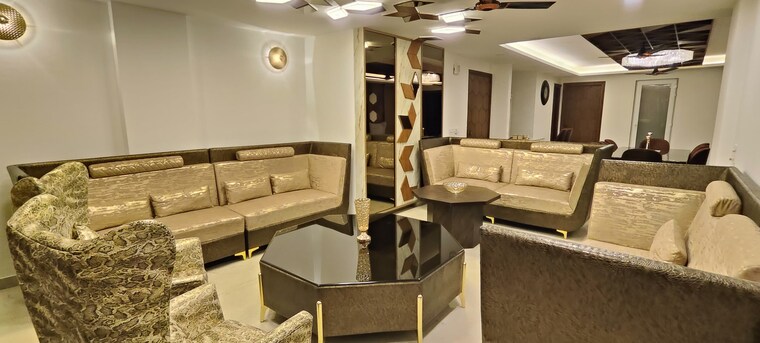 Living Room, ansal-api-versalia 3 Bedroom 180 Sq.Yd. Builder Floor In Sector 67a Gurgaon 9607326