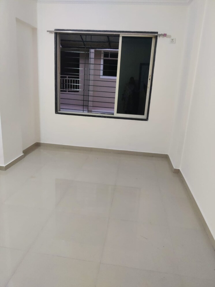 Room, dombivli west 1 Bedroom 600 Sq.Ft. Apartment In Dombivli West Thane 9607350
