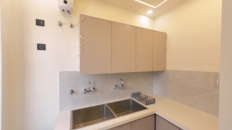 Kitchen, bptp-park-central 4 Bedroom 350 Sq.Yd. Builder Floor In Sector 85 Faridabad 9607316