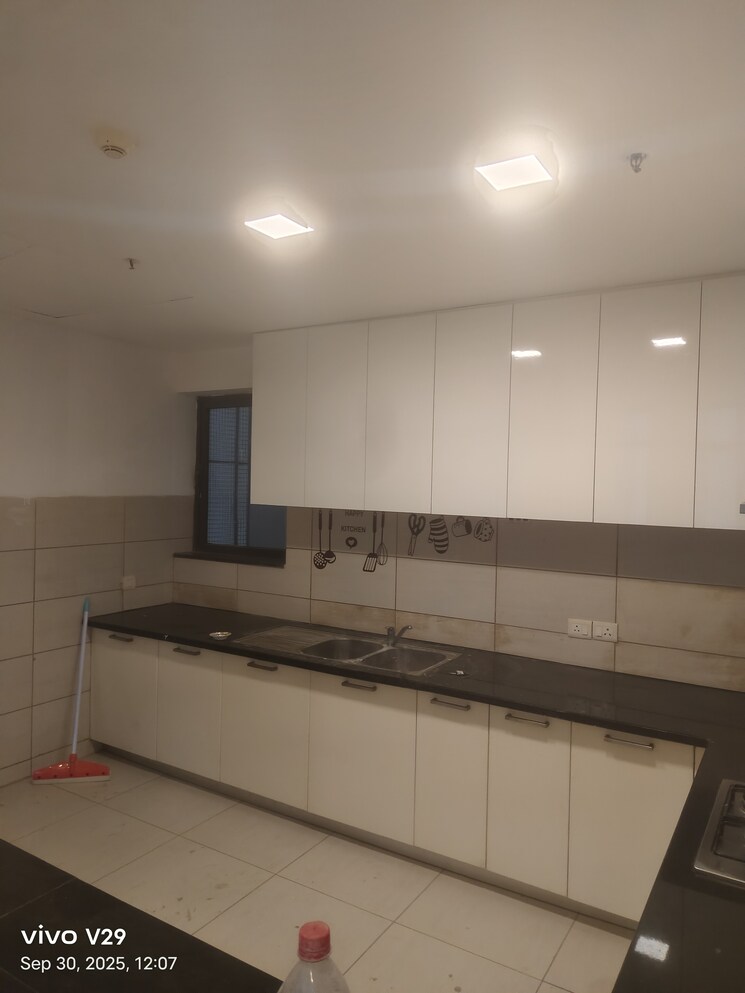 Kitchen, parsvnath-exotica 4 Bedroom 3645 Sq.Ft. Apartment In Sector 53 Gurgaon 9607368