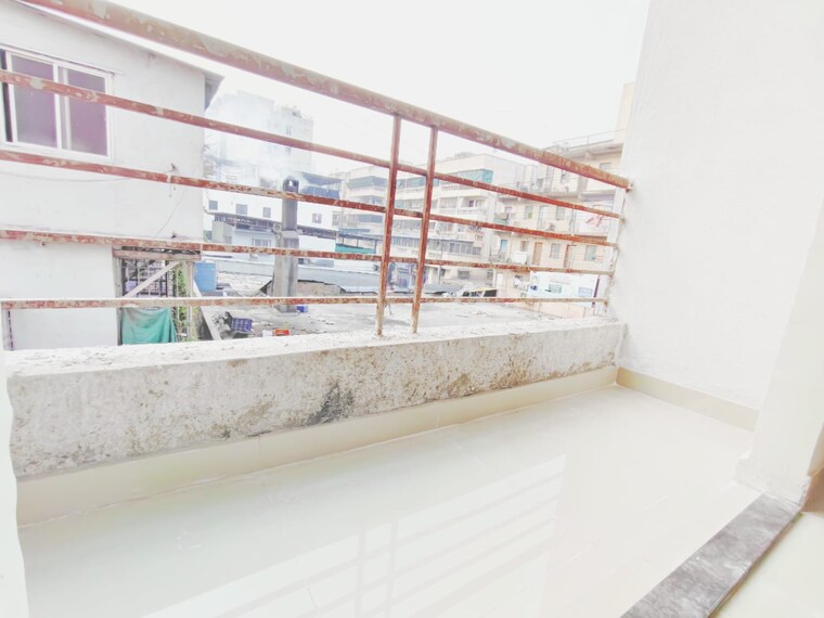 Balcony, kondhwa 1 Bedroom 450 Sq.Ft. Apartment In Kondhwa Pune 9577739