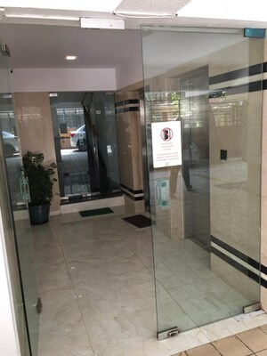  2 BHK Apartment at Bandra West – for Rent