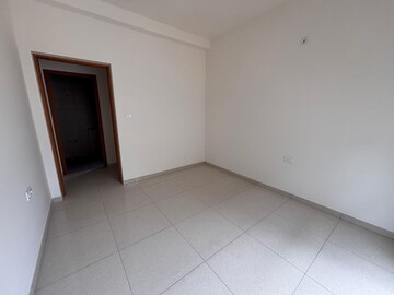 Room in 2 BHK Apartment at Sobha Dream Gardens, Thanisandra Main Road – for Sale