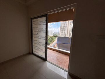 Room in 2 BHK Apartment at Sobha Dream Gardens, Thanisandra Main Road – for Sale