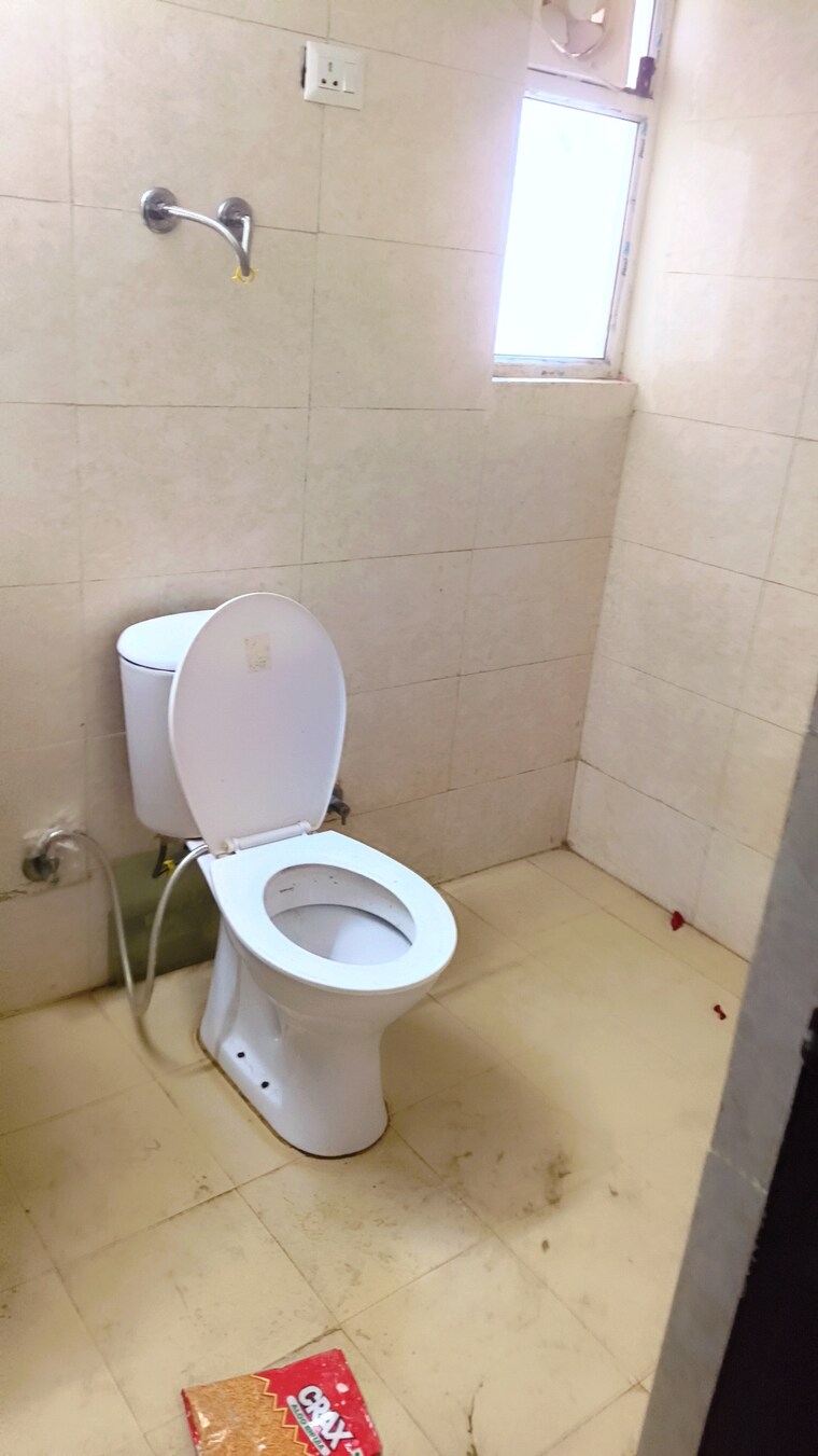 Attached Bathroom, windsor-paradise-2 2 Bedroom 712 Sq.Ft. Apartment In Raj Nagar Extension Ghaziabad 9607407