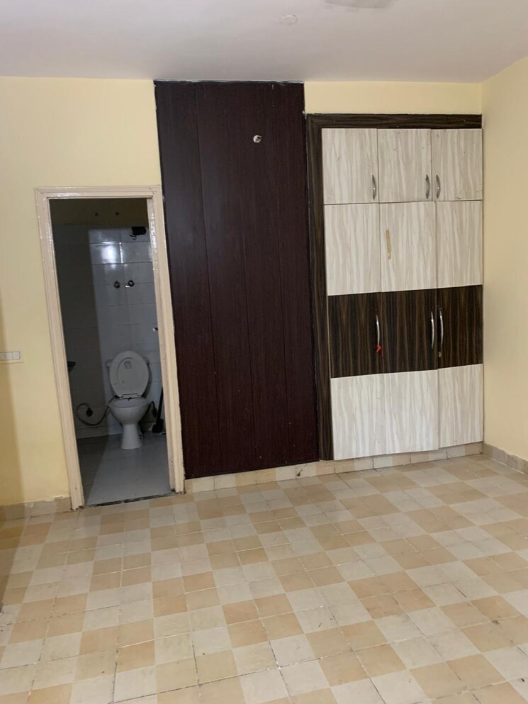 Room, bptp-princess-park 3 Bedroom 1170 Sq.Ft. Apartment In Sector 86 Faridabad 9607370