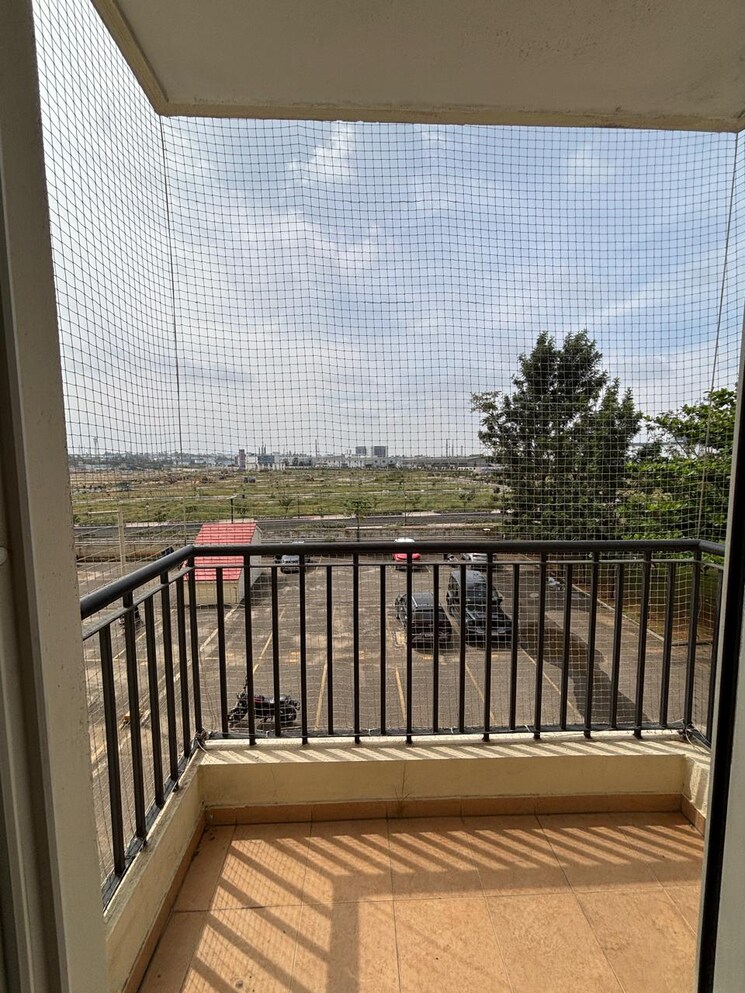 Balcony, dlf-woodland-heights-my-town 3 Bedroom 1221 Sq.Ft. Apartment In Jigani Bangalore 9607437