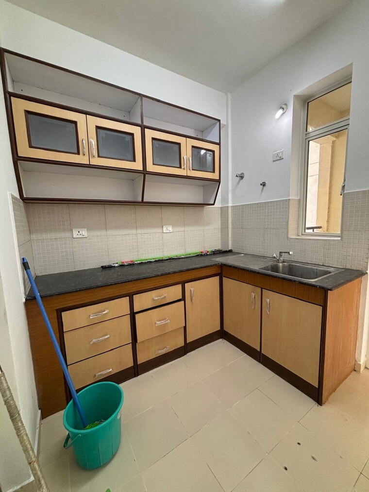 Kitchen, dlf-woodland-heights-my-town 3 Bedroom 1221 Sq.Ft. Apartment In Jigani Bangalore 9607437