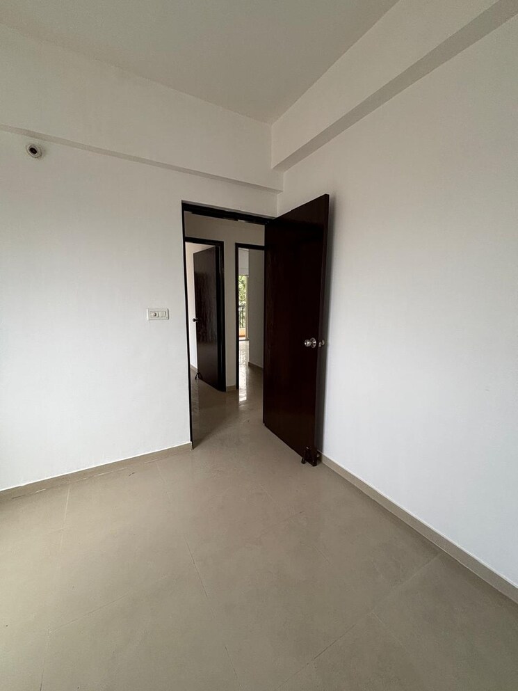 Room, dlf-woodland-heights-my-town 3 Bedroom 1221 Sq.Ft. Apartment In Jigani Bangalore 9607437