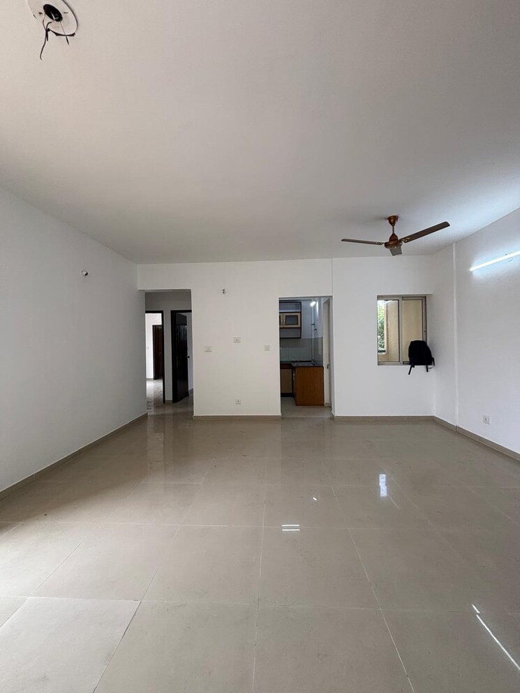 Room, dlf-woodland-heights-my-town 3 Bedroom 1221 Sq.Ft. Apartment In Jigani Bangalore 9607437