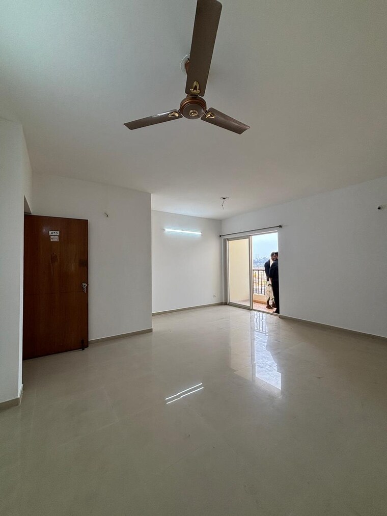 Room, dlf-woodland-heights-my-town 3 Bedroom 1221 Sq.Ft. Apartment In Jigani Bangalore 9607437