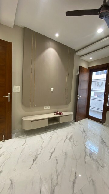 4 BHK Builder Floor For Sale in Puri Aman Vilas, Sector 89