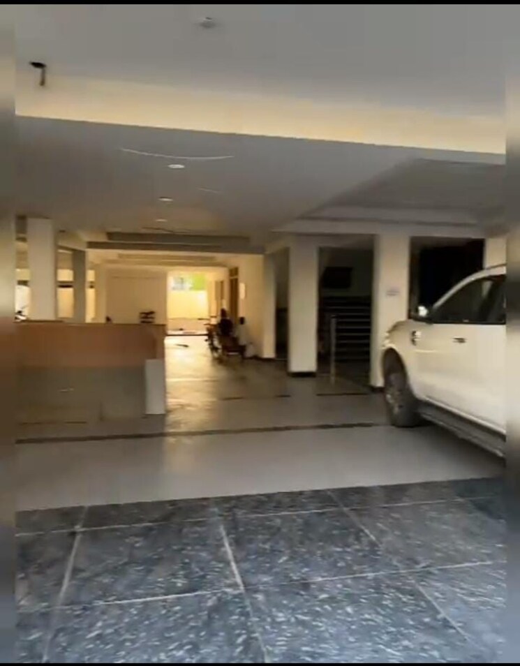  Parking, sector 85 3 Bedroom 3150 Sq.Ft. Builder Floor In Sector 85 Faridabad 9607522