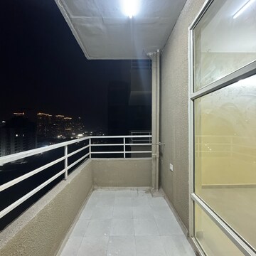 1 BHK Apartment For Rent in Pyramid Altia, Sector 70a