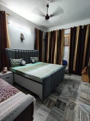Bedroom in 6+ BHK Independent House at Kambal Wala Bagh – for Sale